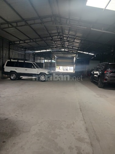 Nhà xưởng cho thuê Thạnh Lộc cầu vượt ngã 4 ga , DT: 1,000m2 , giá 35