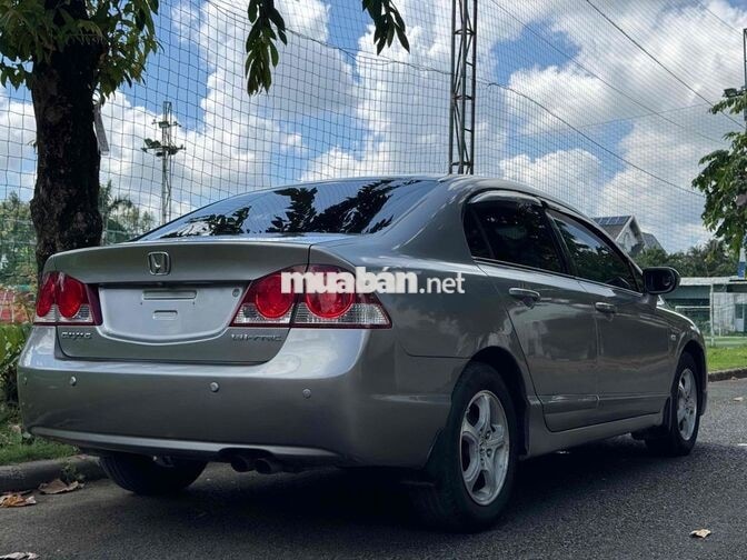 Honda Civic 2015 Tự động Bạc 150945 km
