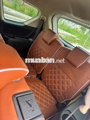 Suzuki XL7 22.900km @939.4bốn4.chín2một