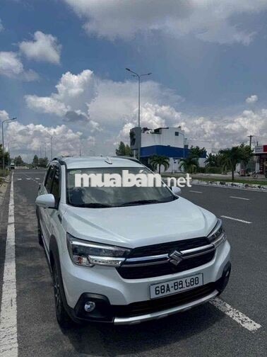 Suzuki XL7 22.900km @939.4bốn4.chín2một