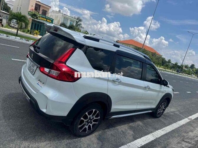 Suzuki XL7 22.900km @939.4bốn4.chín2một