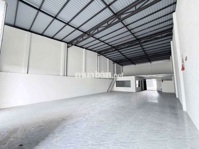 Kho xưởng cho thuê,nguyễn thị ly, Hóc Môn,giá rẽ 500m,3pha,tải 10 tấn