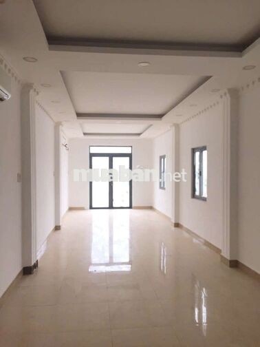 CHO THUÊ NHÀ 4×17 - GÓC HAI MẶT TIỀN - TT HÓC MÔN - GIÁ: 20 TRIỆU