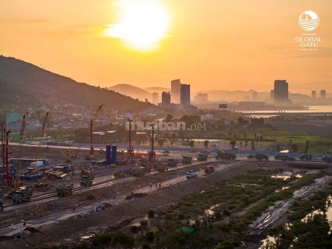 HÀNG HIẾM SẮP TUYỆT CHỦNG-CẠNH CÔNG VIÊN-GIÁ SIÊU HẠT DẺ VINHOMES