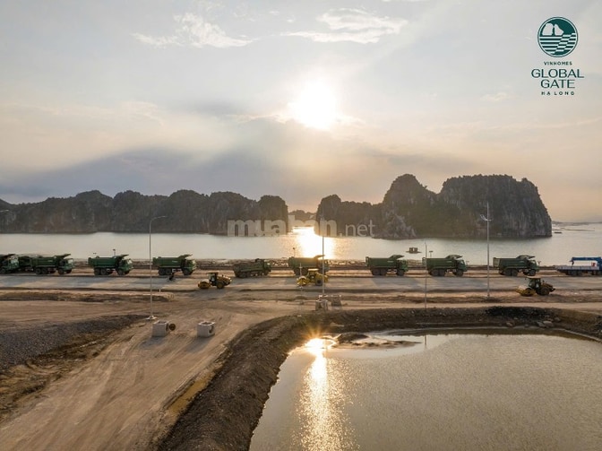 HÀNG HIẾM SẮP TUYỆT CHỦNG-CẠNH CÔNG VIÊN-GIÁ SIÊU HẠT DẺ VINHOMES