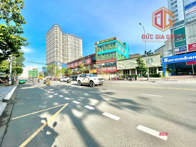 Nhà mặt tiền đường Võ Thị Sáu dòng tiền 3.3 tỷ/năm; 450m2 giá 140 tỷ