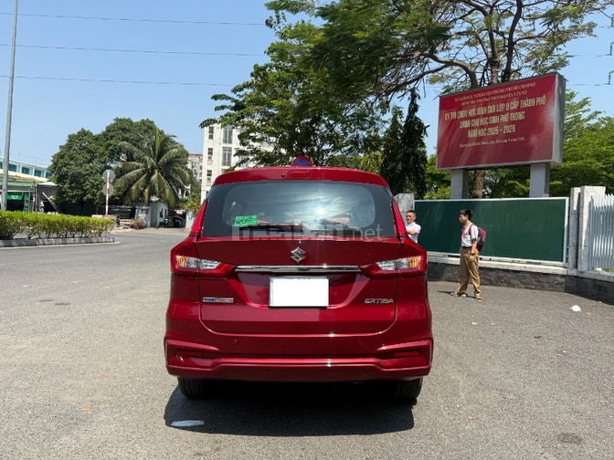 SUZUKI ERTIGA 7 CHỖ  XE GIA ĐÌNH  BIỂN SÀI GÒN  GIÁ 357 TL