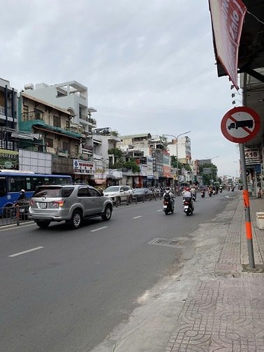 MT 527 Hoàng Văn THụ, Tân Bình, DT 4,2 X18.5m, trệt lửng lầu, 14 tỷ