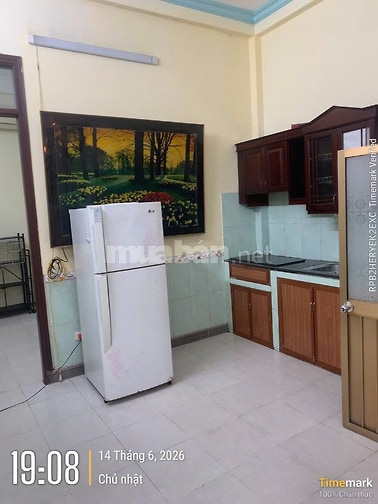 Cần cho thuê nhà 3 tầng, tại phố Yên Sở, Hoàng Mai