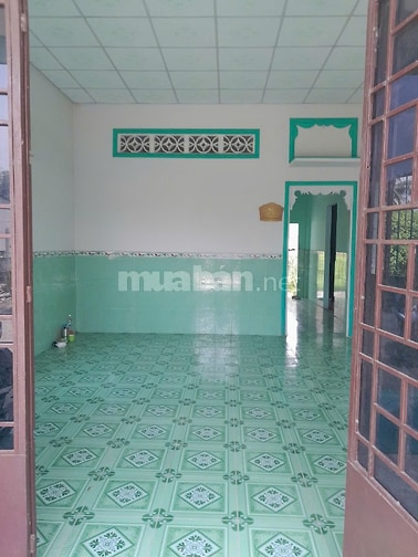 Bán BĐS 223 m2 có nhà đang cho thuê. Bến Lức Long An cách HCM 15km