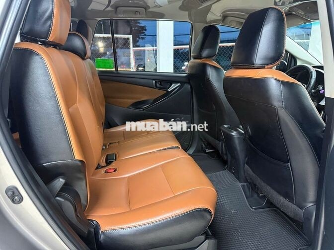 Toyota Innova E 2019 Đồng 92.368 km