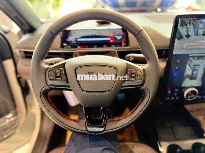 Ford Mustang Mach-E Premium AWD 88 kWh