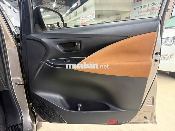 Toyota Innova E 2019 Đồng 92.368 km