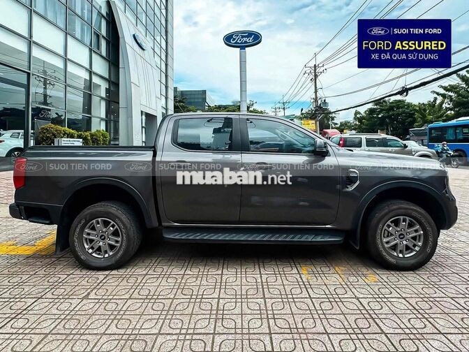Ford Ranger XLS 2023 4x2 AT Ghi Xám