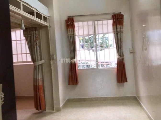  CC III Bùi Minh Trực P5 Q8 44,3m2 shr 1pn, lầu thấp tiện di chuyển