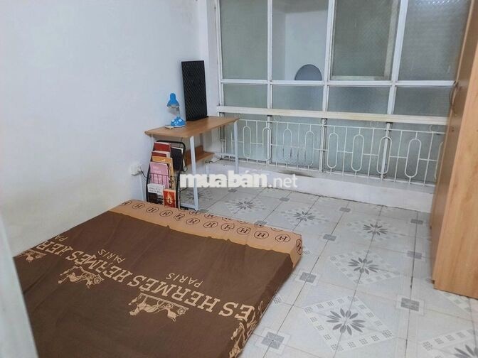 Cho thuê nhà riêng, số 32, ngõ 26 Phùng Hưng, Hà Đông