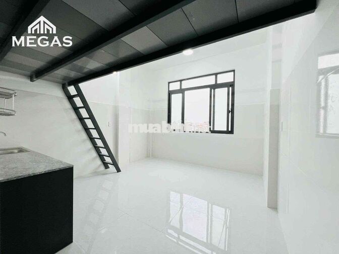 Phòng gác 30m2 cho nhóm 3-4 bạn cửa sổ trời thoáng ngay VLU, IUH