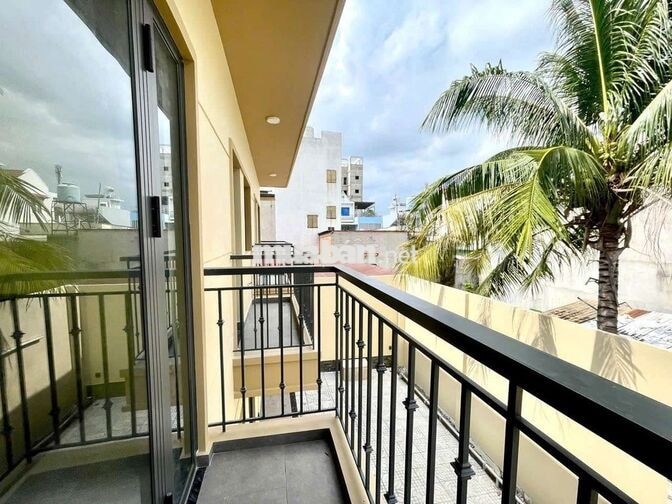 🚨STUDIO BAN CÔNG RIÊNG - FULL NT -GẦN KDC VĨNH LỘC CHUNG CƯ GREEN TOWN