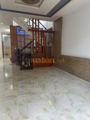Cho thuê nhà và kho, phù hợp làm văn phòng và để ở, kho sản xuất nhỏ