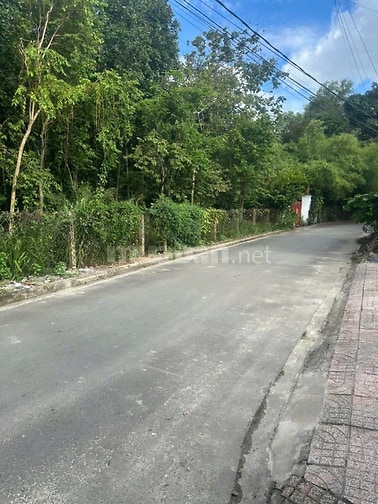 Cho thuê nhà và kho, phù hợp làm văn phòng và để ở, kho sản xuất nhỏ