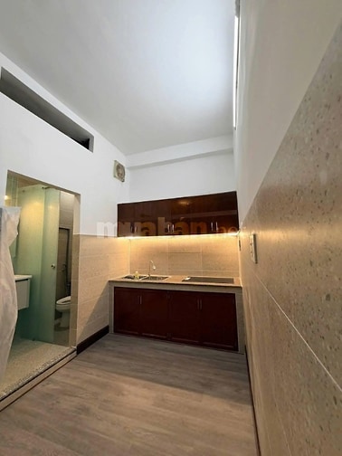 Chung cư Thang Bộ- Kênh Nhiêu Lộc, Quận 3, sẵn nội thất, 1PN, 42m2, gi