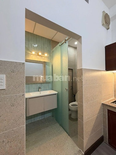 Chung cư Thang Bộ- Kênh Nhiêu Lộc, Quận 3, sẵn nội thất, 1PN, 42m2, gi