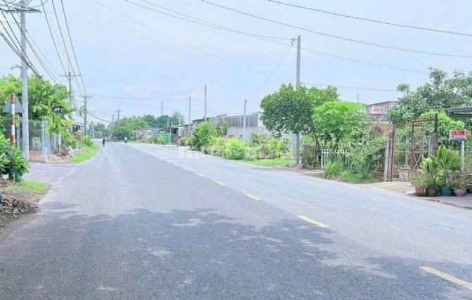 ĐỊNH CƯ NƯỚC NGOÀI BÁN GẤP LÔ ĐẤT 110M2 GIÁ 400 TRIỆU KHU DÂN CƯ BASA