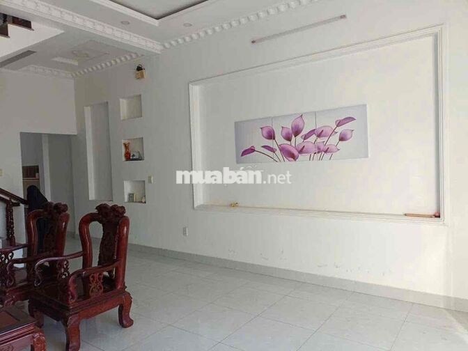 Cho Thuê Nhà Nguyên Căn 5x18m, 1 Trệt 2 Lầu + Sân Thượng, giá 22 Tr/