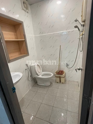 Chung cư Đất Thánh cho thuê căn thang bộ lầu 2 1PN giá thuê 7tr5/tháng