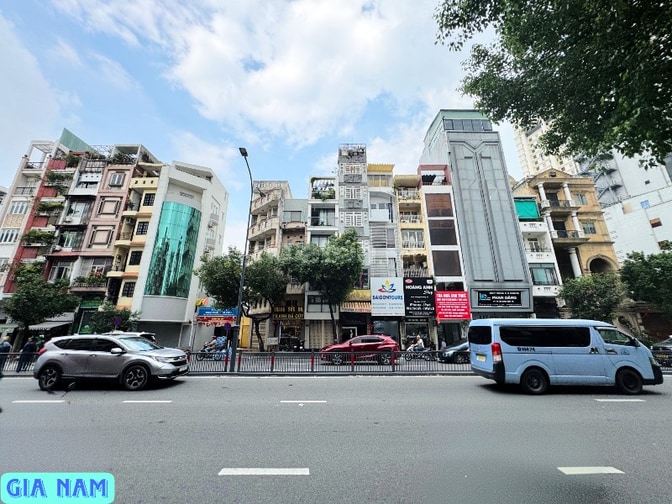 BÁN NHÀ MẶT TIỀN KINH DOANH : 288 NAM KỲ KHỞI NGHĨA - P. 8 - Q. 3 -HCM