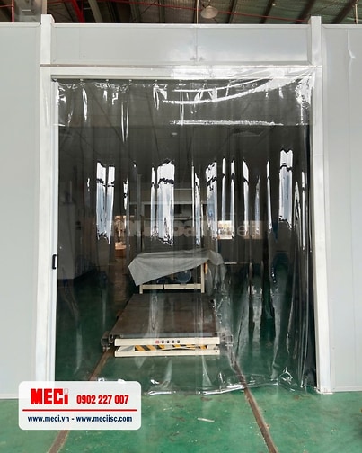  Rèm PVC Kéo Dạt Ngăn Lạnh, Chắn Bụi Linh Hoạt Cho Nhà Xưởng