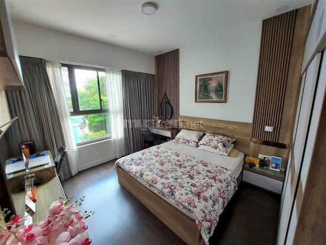 Căn góc 2 Ban công C/c Hoa Sen 3PN, 106m2, sẵn nội thất giá 14,5tr/th