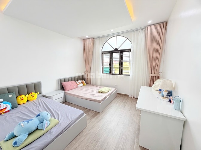 Bán nhà riêng tại Sở Dầu, Hồng Bàng,Nhà 4 Tầng, Full Nội Thất, Ở Ngay