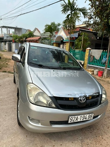 Xe gia đình cần bán innova 2007, máy móc êm ru, điều hoà tê tái