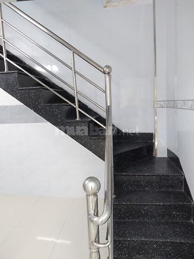 NHÀ BÌNH HƯNG 5X12 TIỆN CHO GIA ĐÌNH 