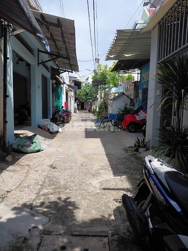NHÀ NGUYÊN CĂN FULL NỘI THẤT NGAY TÂN QUÝ - 2PN2WC - GIÁ 13TR