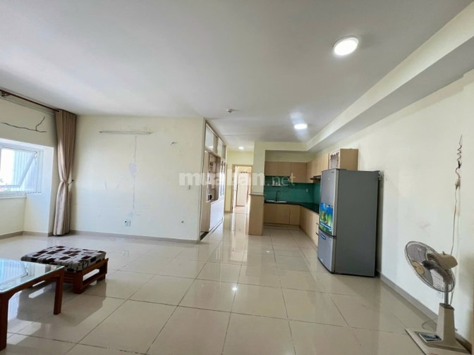 Chung cư Oriental 685 Âu Cơ cho thuê căn 3PN, không nội thất giá 13tr5