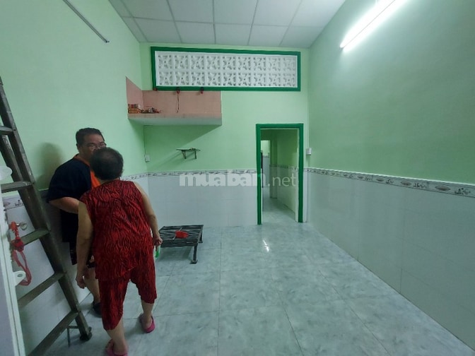 Chính chủ, nhà hẻm người Hoa định cư lâu năm