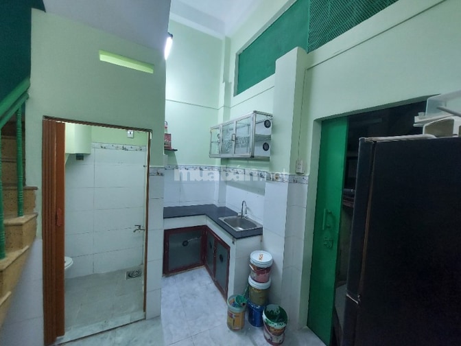 Chính chủ, nhà hẻm người Hoa định cư lâu năm