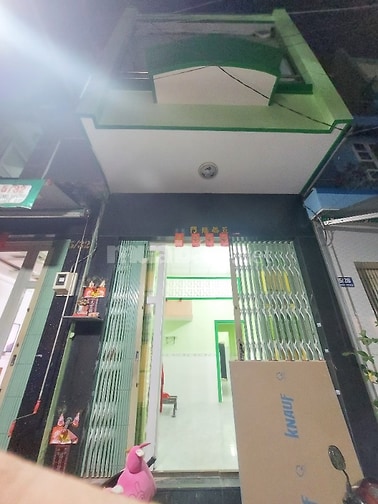 Chính chủ, nhà hẻm người Hoa định cư lâu năm