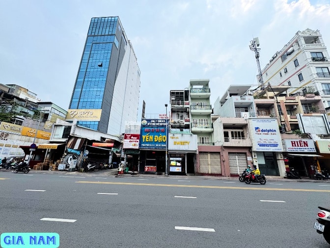 BÁN NHÀ MẶT TIỀN KINH DOANH : 95 PHAN ĐÌNH PHÙNG - P. 17 - PHÚ NHUẬN