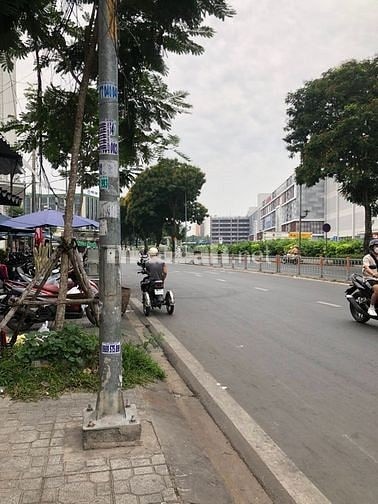 BÁN NHÀ ĐỐI DIỆN SIÊU THỊ AEON TÂN PHÚ 103-105 BỜ BAO TÂN THẮNG TP.HCM