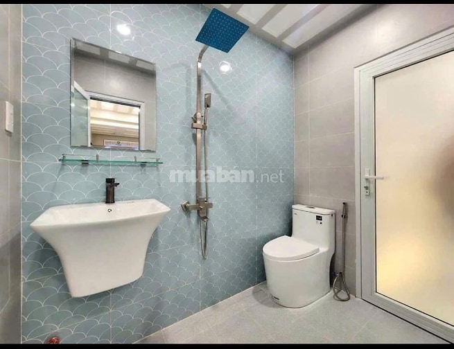 Bán nhà oto đón tận nơi có dòng tiền cho thuê