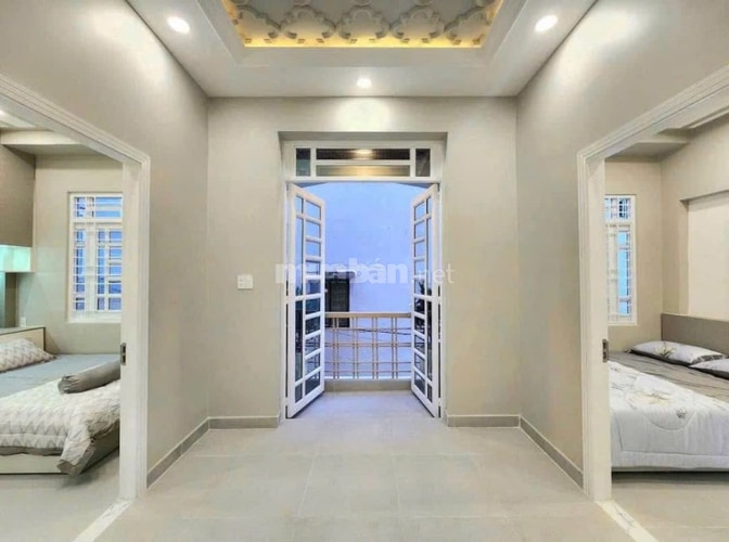 Bán nhà oto đón tận nơi có dòng tiền cho thuê