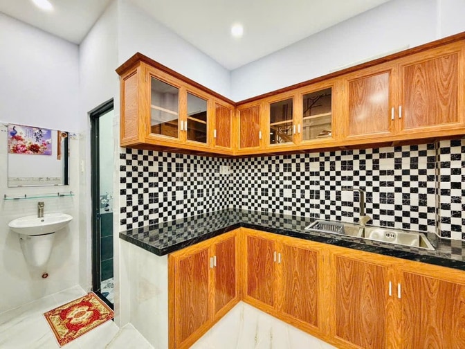 NHÀ ĐẸP - VỊ TRÍ ĐẸP - CHÍNH CHỦ CẦN BÁN GẤP