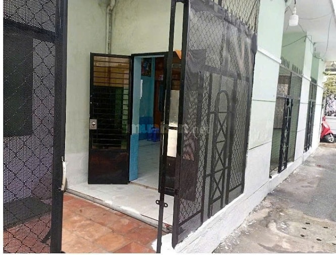 Cho thuê nhà cấp 4 nguyên căn. Nhà hướng đông, Phường 16 Gò Vấp