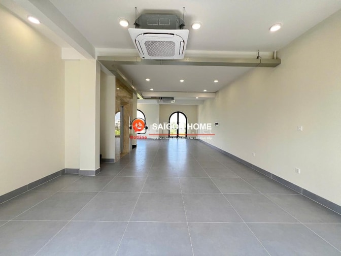  CHO THUÊ TÒA VĂN PHÒNG CĂN GÓC 2 MẶT TIỀN TRUNG TÂM HÀNH CHÍNH QUẬN 2