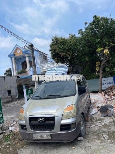 Hyundai Starex 2005 Bạc 5 chỗ