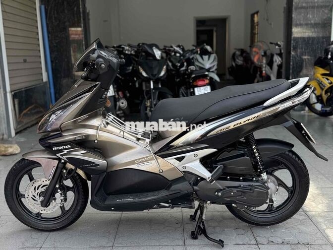 Honda Air Blade 2010 Nâu