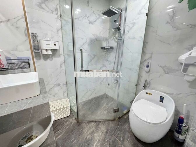 Nhà Bình Tân, khu vực Bình Trị Đông cho thuê